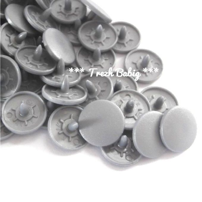 10 Jeux pressions Kam rondes T5 mat - B13 - Gris argent